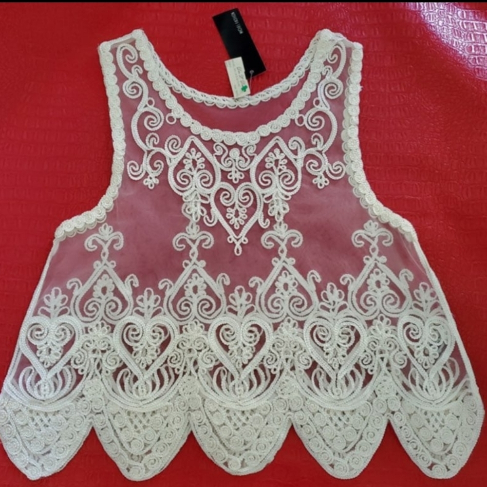 Lace Top - Picture 3 of 4